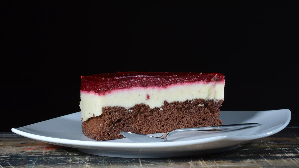 The Cake Side – cake shop in Colne town centre